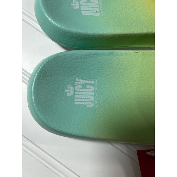 Juicy Couture Iridescent Rainbow Slides Sandals Girls size 5 NWT - Picture 9 of 9